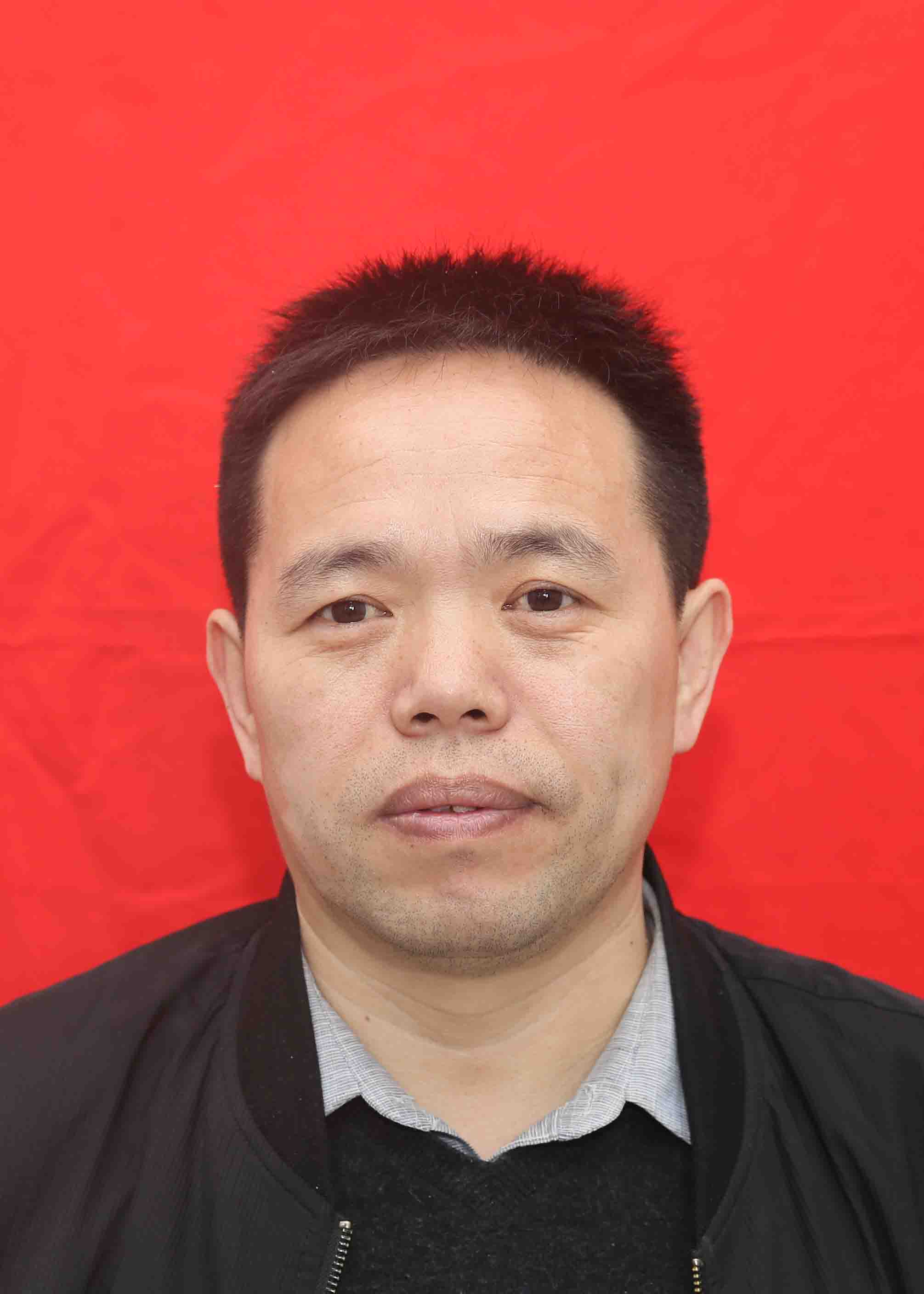 蒋红晢 管理系主任