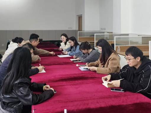 746c0650563bb07d6216c84c1a921444