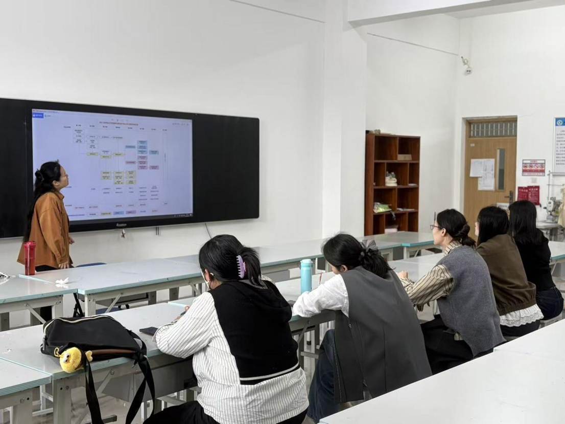 1558be47aa45c57f6cb33d5d435bb532