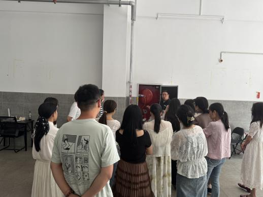 防患于未“燃”，安全记心间——河南省消防协会走进我院开展消防安全专题讲座与实操演练