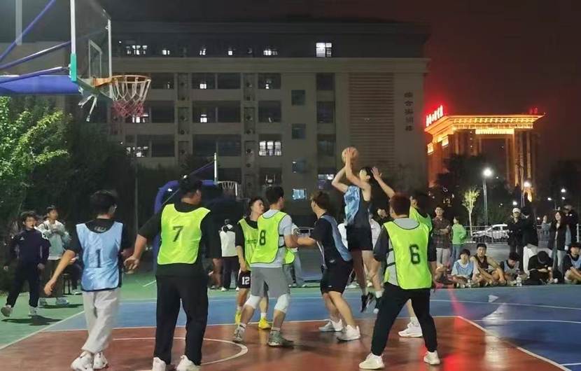 6209f0e1677f55494786381b4c89c6e0